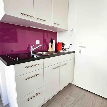 Apartman Downtown Deluxe With Queen Bed Be-15
